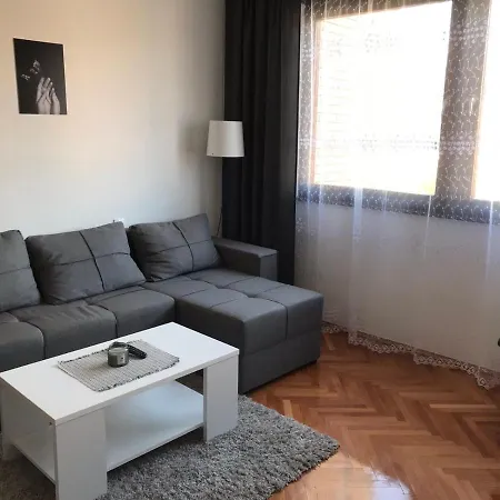 Snezana 公寓